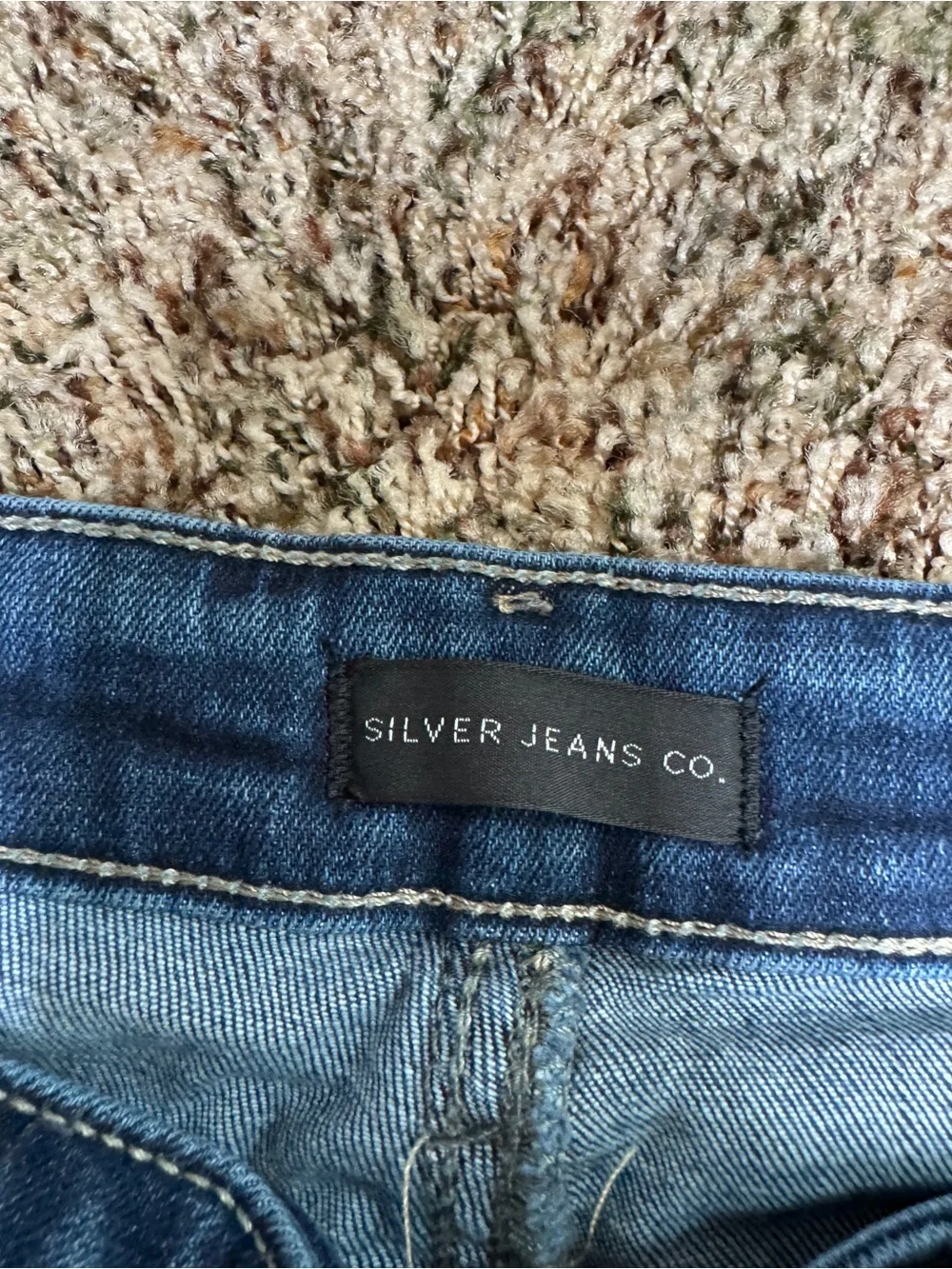Silver Jeans Elyse Dark Blue Denim Cutoff Shorts - Picture 4 of 7